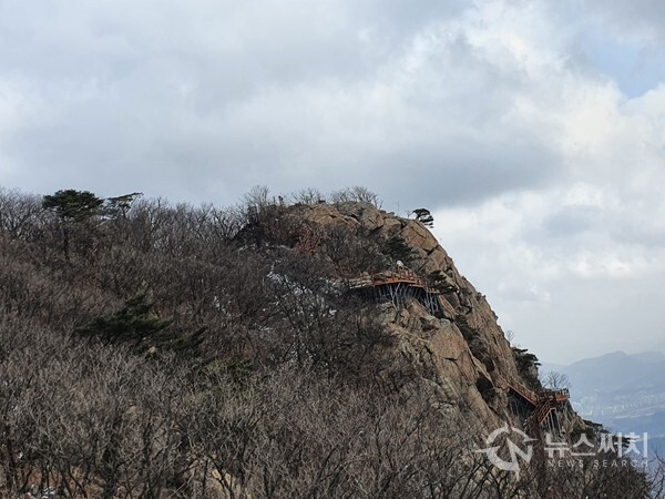 감악산 보루