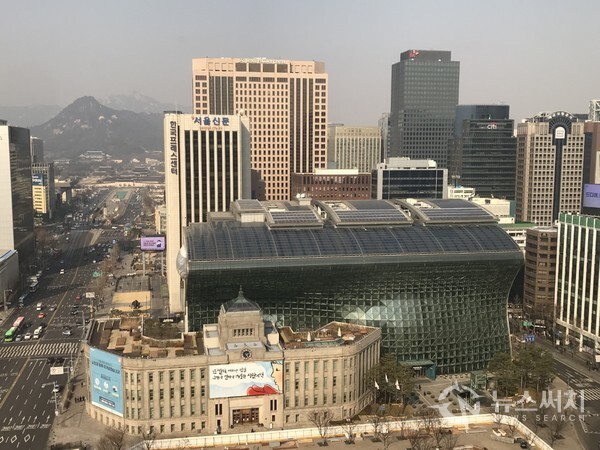 서울시청 전경