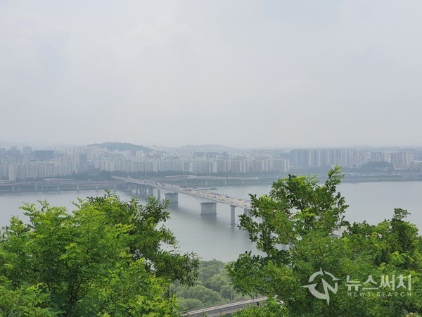 노을공원에서 바라본 가양대교