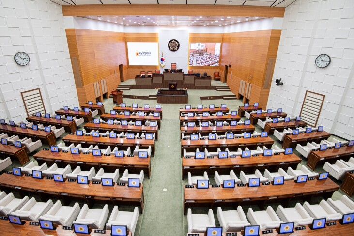 서울시의회, 일상 속 규제 없애기…직...
