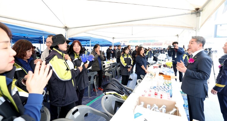 인천시의회 정해권 의장, 의용소방대의...