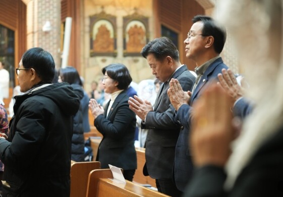 제주도, 연대와 사랑으로 도민과 함께...