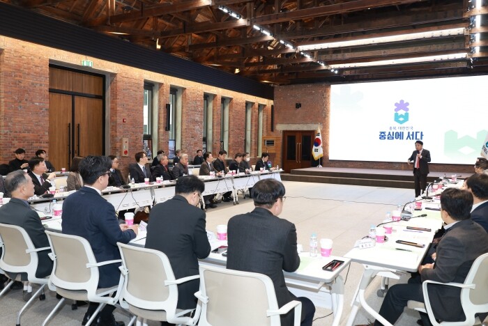 충북 경제기관·단체 합동 전략회의 개...