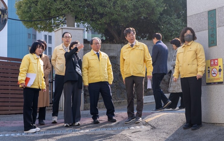 김석준 부산시교육감, 새학기 대비 통...