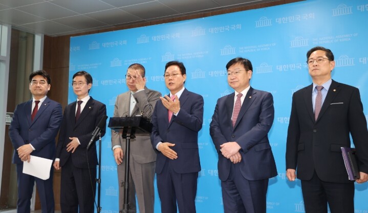 지방분권형 행정통합으로 경남·부산 지...