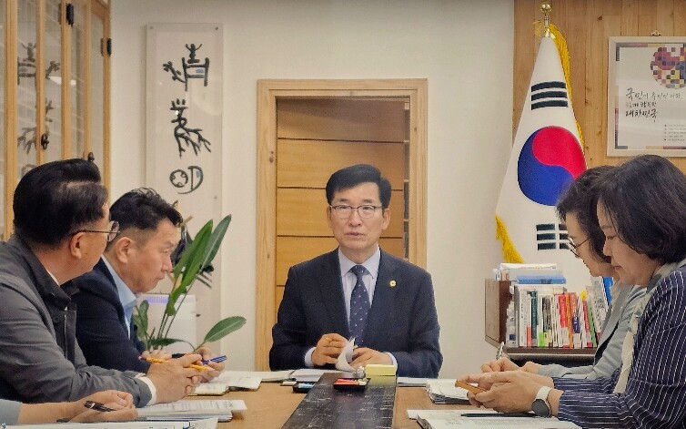 윤건영 충북교육감, 직업계고 미래전환...