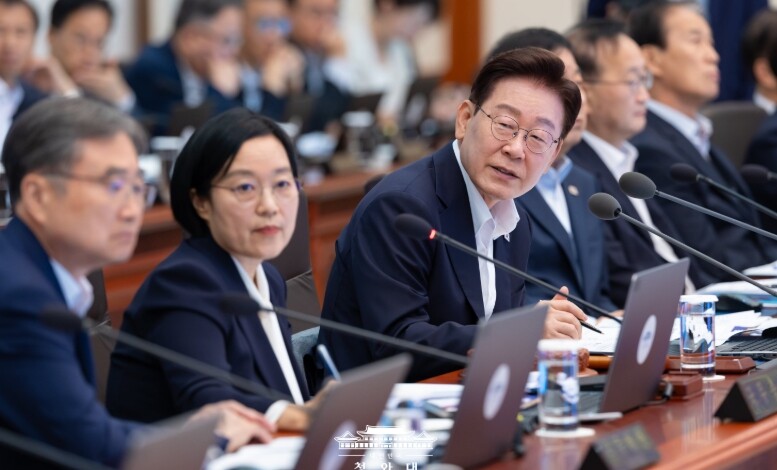 이재명 대통령, 제30회 국무회의 주...