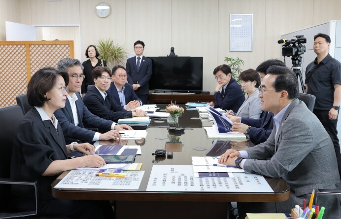 추미애 지사, 박홍근 기획예산처 장관...