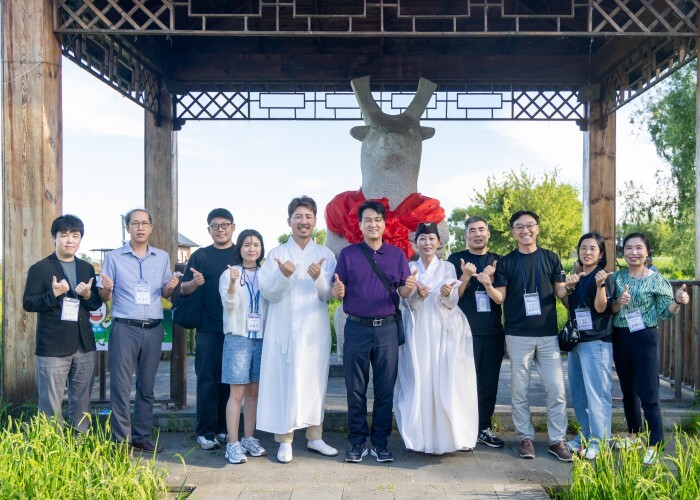 안민석 경기도교육감, 백산 안희제 선...